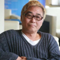 他揉捏她两乳不停呻吟在线播放
